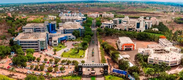 Bharati Vidyapeeth campus