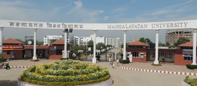 Mangalayatan University campus